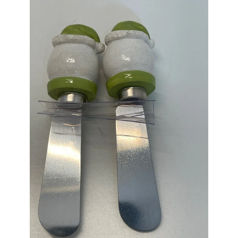 Santa Cheese Spreaders With Ceramic Handles‎ & Stainless Steel Blades - Set Of 2